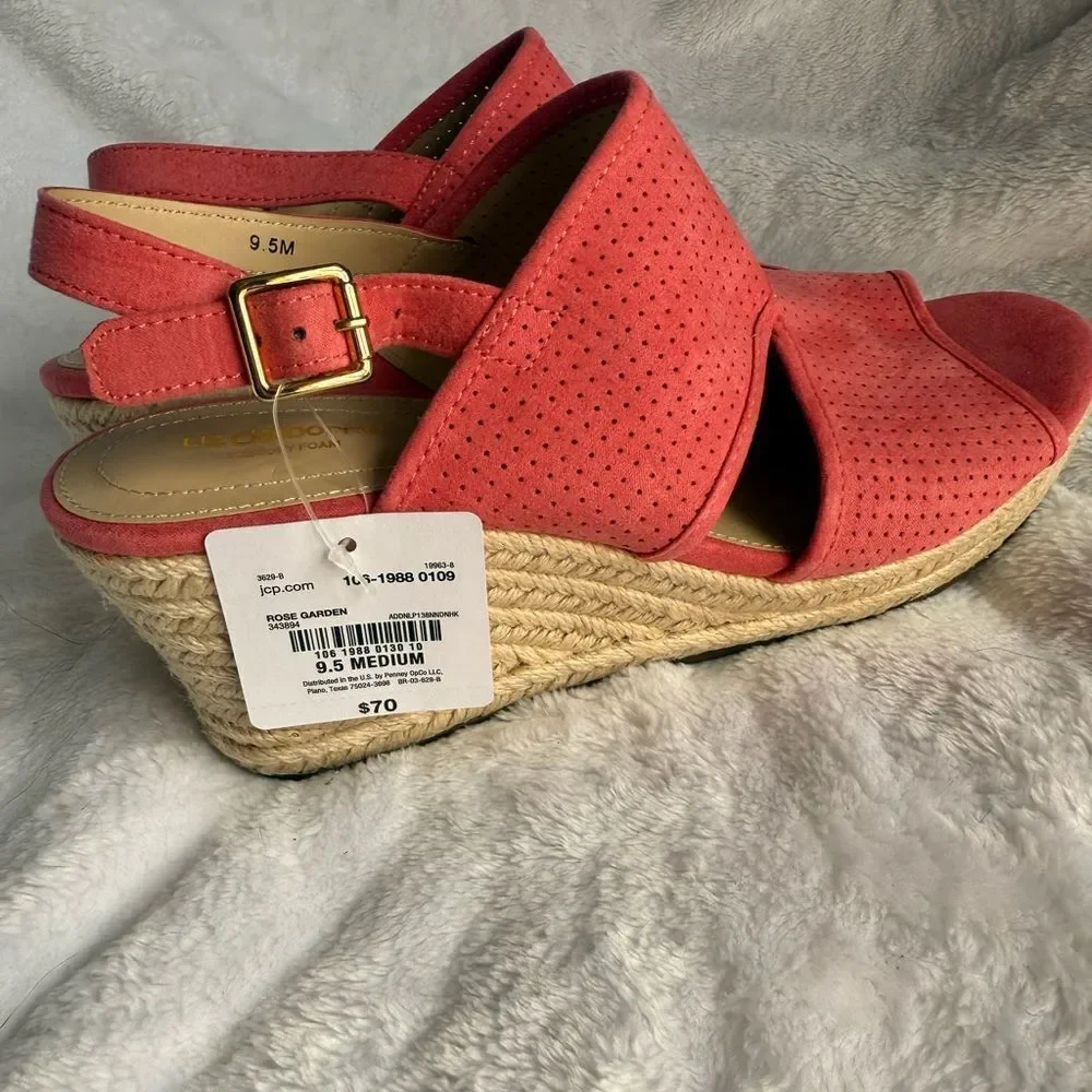 Liz Claiborne Coral Wedge Sandals